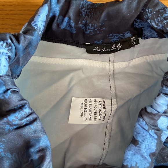 Sweatpants sz S/M - Picture 3 of 4